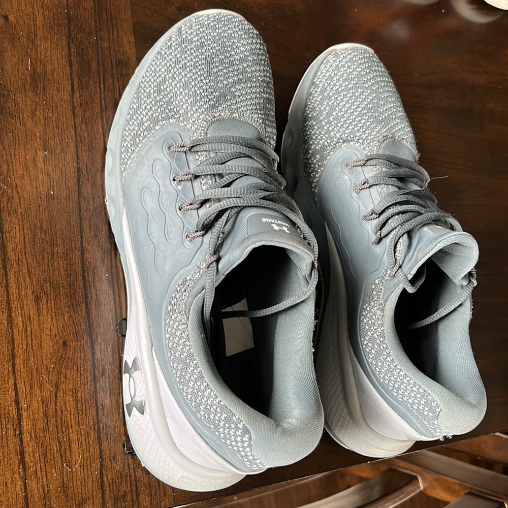 Under armor men’s tennis shoes